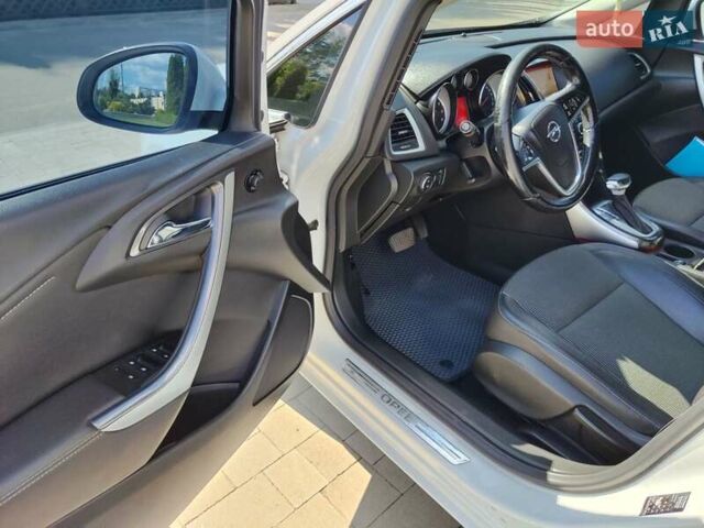 Білий Опель Астра, об'ємом двигуна 1.6 л та пробігом 268 тис. км за 9300 $, фото 15 на Automoto.ua