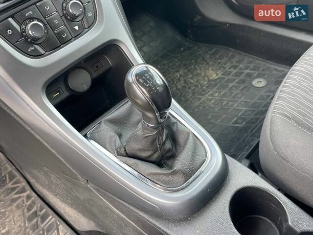 Білий Опель Астра, об'ємом двигуна 1.7 л та пробігом 333 тис. км за 5500 $, фото 16 на Automoto.ua