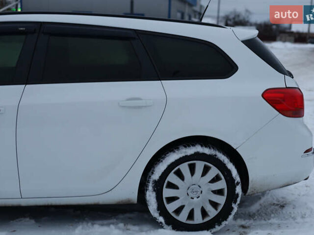 Белый Опель Астра, объемом двигателя 1.96 л и пробегом 286 тыс. км за 7500 $, фото 8 на Automoto.ua