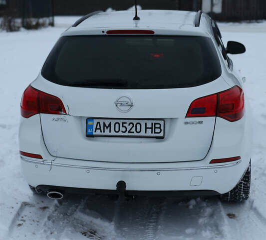 Белый Опель Астра, объемом двигателя 1.96 л и пробегом 286 тыс. км за 7500 $, фото 5 на Automoto.ua