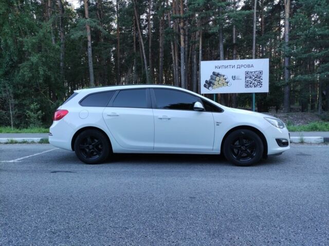 Белый Опель Астра, объемом двигателя 1.6 л и пробегом 235 тыс. км за 8500 $, фото 6 на Automoto.ua