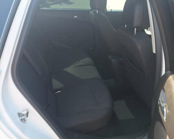 Белый Опель Астра, объемом двигателя 1.6 л и пробегом 150 тыс. км за 8500 $, фото 14 на Automoto.ua