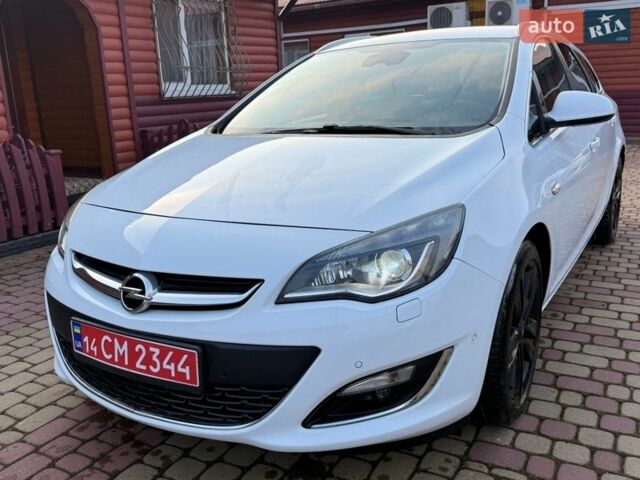 Белый Опель Астра, объемом двигателя 1.6 л и пробегом 230 тыс. км за 9500 $, фото 1 на Automoto.ua