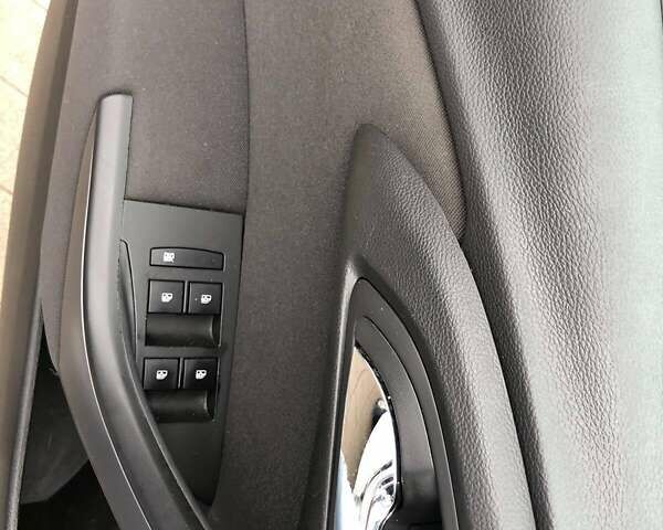 Белый Опель Астра, объемом двигателя 2 л и пробегом 207 тыс. км за 8999 $, фото 6 на Automoto.ua