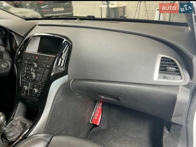 Белый Опель Астра, объемом двигателя 1.6 л и пробегом 230 тыс. км за 9500 $, фото 25 на Automoto.ua