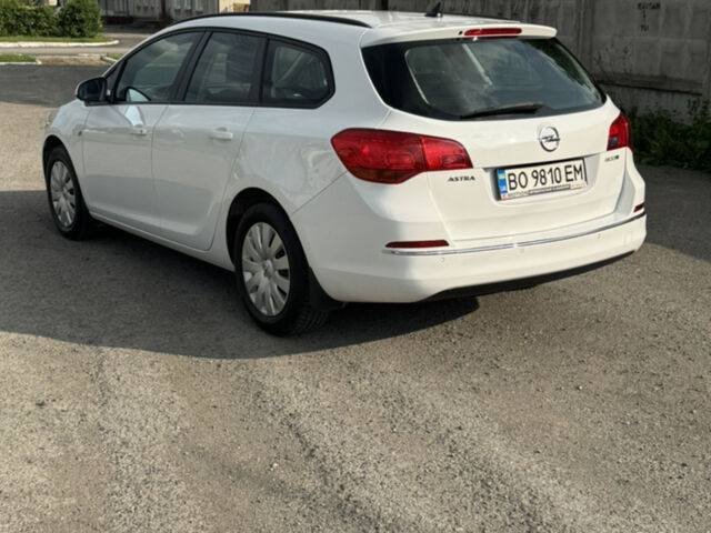 Білий Опель Астра, об'ємом двигуна 1.6 л та пробігом 203 тис. км за 7777 $, фото 4 на Automoto.ua