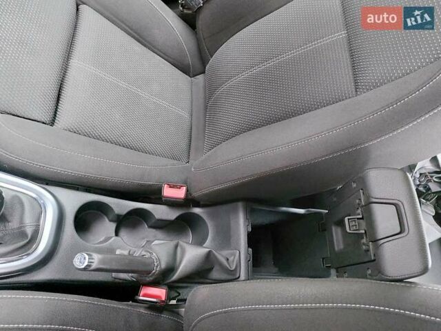 Белый Опель Астра, объемом двигателя 1.6 л и пробегом 211 тыс. км за 9300 $, фото 26 на Automoto.ua