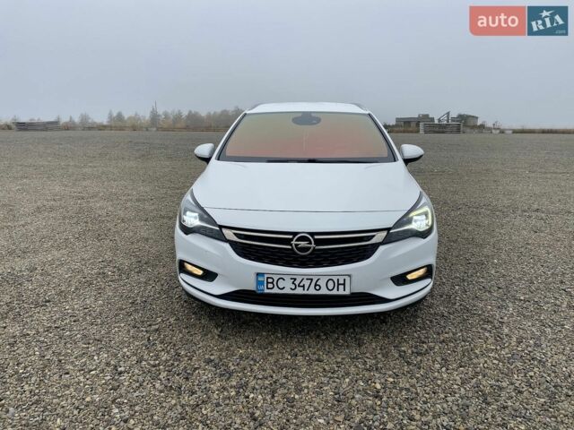 Белый Опель Астра, объемом двигателя 1.6 л и пробегом 290 тыс. км за 8700 $, фото 2 на Automoto.ua