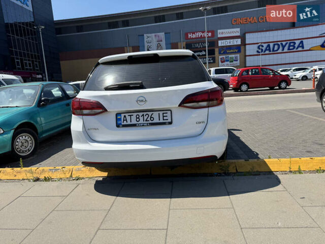Белый Опель Астра, объемом двигателя 1.6 л и пробегом 161 тыс. км за 11200 $, фото 3 на Automoto.ua