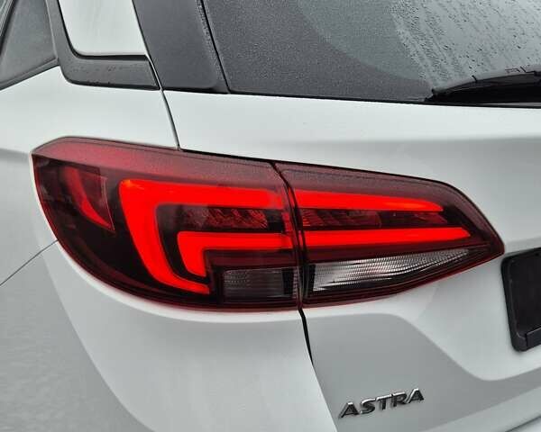 Білий Опель Астра, об'ємом двигуна 1.6 л та пробігом 182 тис. км за 12799 $, фото 11 на Automoto.ua