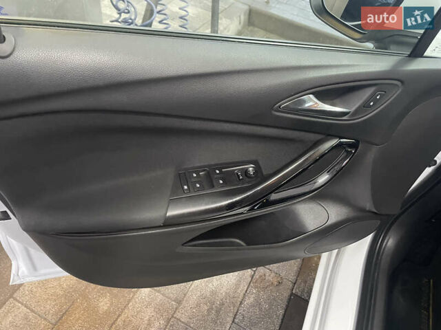 Белый Опель Астра, объемом двигателя 1.6 л и пробегом 221 тыс. км за 9500 $, фото 10 на Automoto.ua