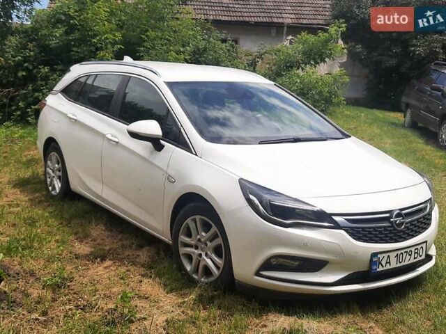 Белый Опель Астра, объемом двигателя 1.6 л и пробегом 201 тыс. км за 9900 $, фото 4 на Automoto.ua
