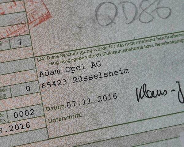 Білий Опель Астра, об'ємом двигуна 1.6 л та пробігом 182 тис. км за 12799 $, фото 63 на Automoto.ua