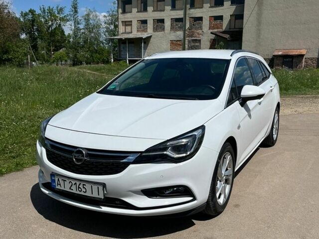 Білий Опель Астра, об'ємом двигуна 1.6 л та пробігом 231 тис. км за 10500 $, фото 1 на Automoto.ua