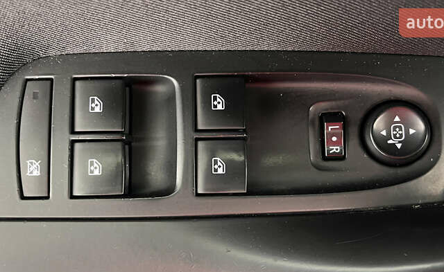 Белый Опель Астра, объемом двигателя 1.6 л и пробегом 181 тыс. км за 10550 $, фото 18 на Automoto.ua