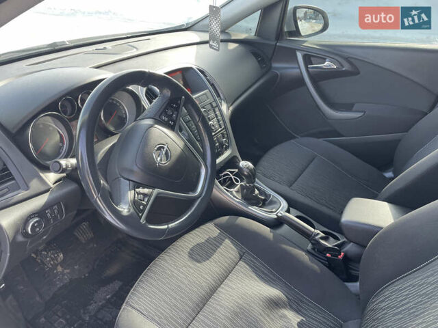 Білий Опель Астра, об'ємом двигуна 1.6 л та пробігом 228 тис. км за 8500 $, фото 7 на Automoto.ua