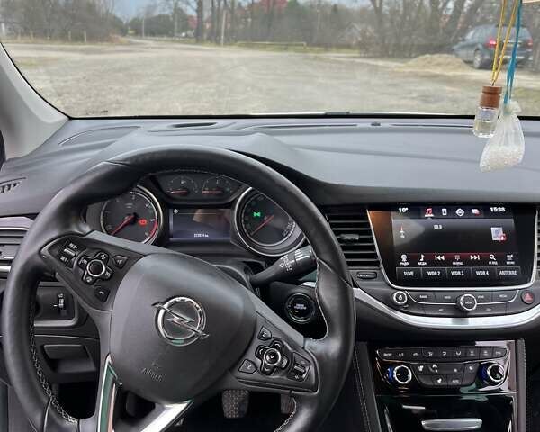 Белый Опель Астра, объемом двигателя 1.6 л и пробегом 224 тыс. км за 11400 $, фото 17 на Automoto.ua