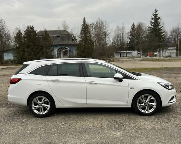 Белый Опель Астра, объемом двигателя 1.6 л и пробегом 224 тыс. км за 11999 $, фото 4 на Automoto.ua