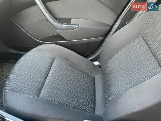 Белый Опель Астра, объемом двигателя 1.6 л и пробегом 230 тыс. км за 8100 $, фото 9 на Automoto.ua