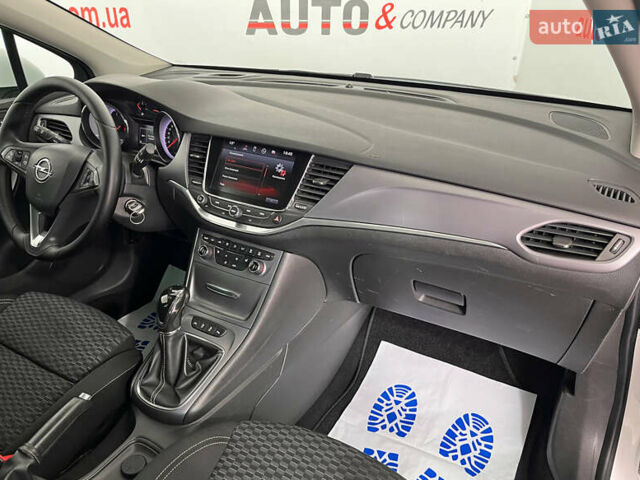 Білий Опель Астра, об'ємом двигуна 1.6 л та пробігом 181 тис. км за 10550 $, фото 7 на Automoto.ua