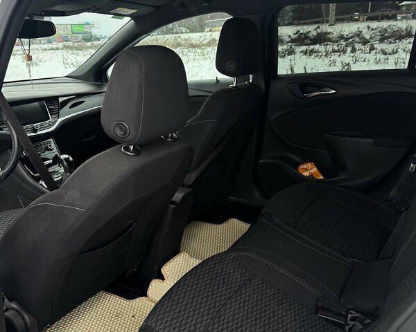 Білий Опель Астра, об'ємом двигуна 1.6 л та пробігом 225 тис. км за 9500 $, фото 10 на Automoto.ua