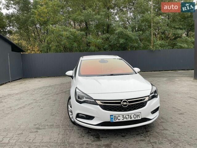 Белый Опель Астра, объемом двигателя 1.6 л и пробегом 290 тыс. км за 8700 $, фото 14 на Automoto.ua