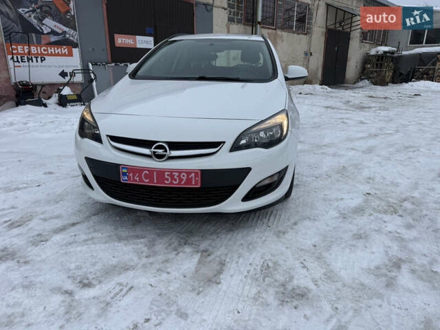 Белый Опель Астра, объемом двигателя 1.6 л и пробегом 198 тыс. км за 7500 $, фото 3 на Automoto.ua