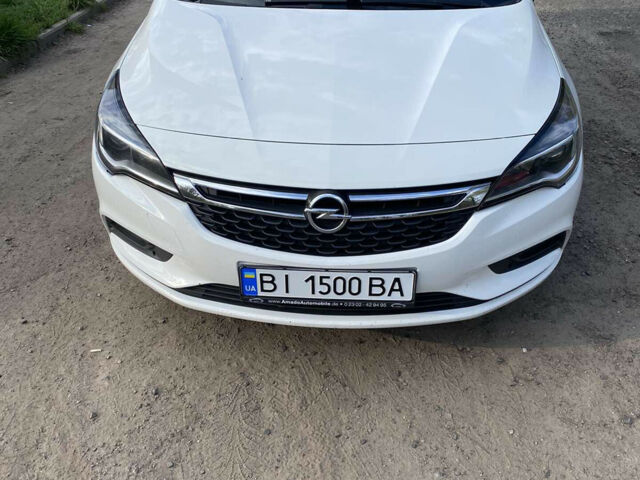 Белый Опель Астра, объемом двигателя 1.6 л и пробегом 310 тыс. км за 8600 $, фото 16 на Automoto.ua