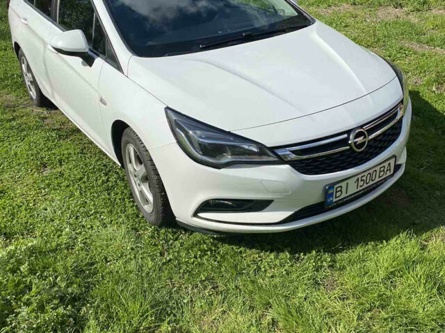 Белый Опель Астра, объемом двигателя 1.6 л и пробегом 310 тыс. км за 8600 $, фото 71 на Automoto.ua