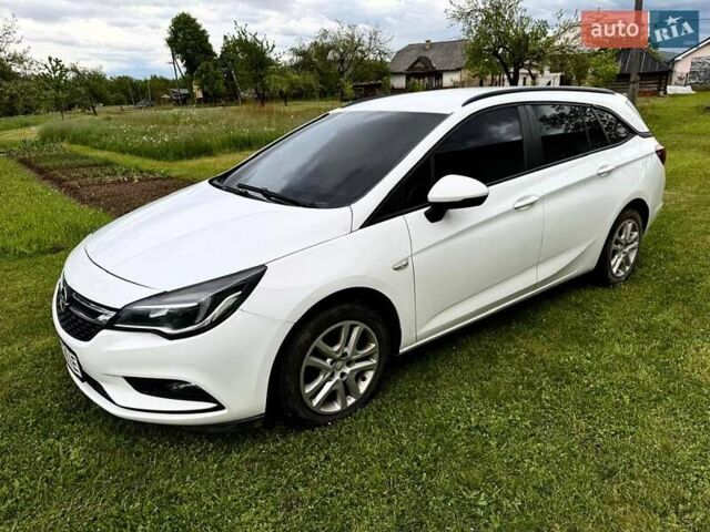 Белый Опель Астра, объемом двигателя 1.6 л и пробегом 161 тыс. км за 11200 $, фото 10 на Automoto.ua