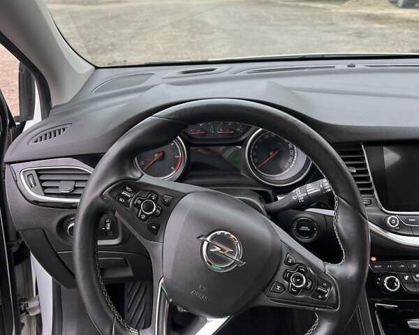 Белый Опель Астра, объемом двигателя 1.6 л и пробегом 224 тыс. км за 11400 $, фото 14 на Automoto.ua