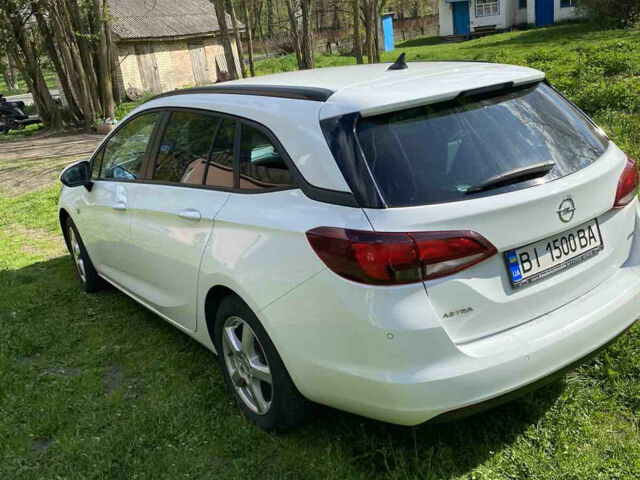 Белый Опель Астра, объемом двигателя 1.6 л и пробегом 310 тыс. км за 8600 $, фото 65 на Automoto.ua