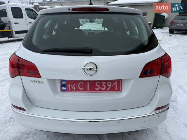 Белый Опель Астра, объемом двигателя 1.6 л и пробегом 198 тыс. км за 7500 $, фото 14 на Automoto.ua