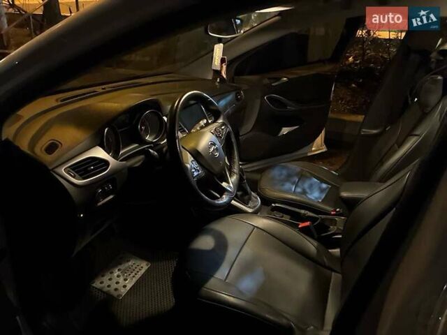 Белый Опель Астра, объемом двигателя 1.6 л и пробегом 175 тыс. км за 11500 $, фото 5 на Automoto.ua