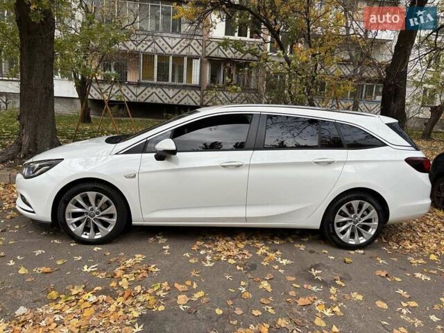 Белый Опель Астра, объемом двигателя 1.6 л и пробегом 175 тыс. км за 11500 $, фото 1 на Automoto.ua