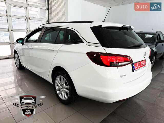 Белый Опель Астра, объемом двигателя 1.6 л и пробегом 240 тыс. км за 10700 $, фото 1 на Automoto.ua