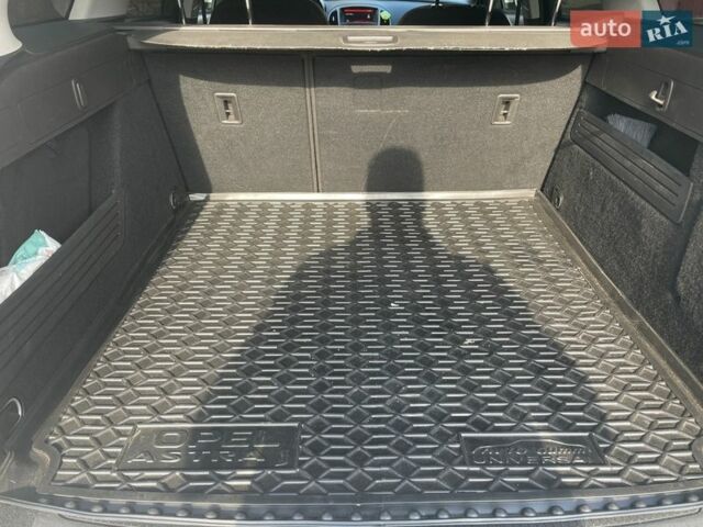 Белый Опель Астра, объемом двигателя 1.6 л и пробегом 230 тыс. км за 8100 $, фото 13 на Automoto.ua