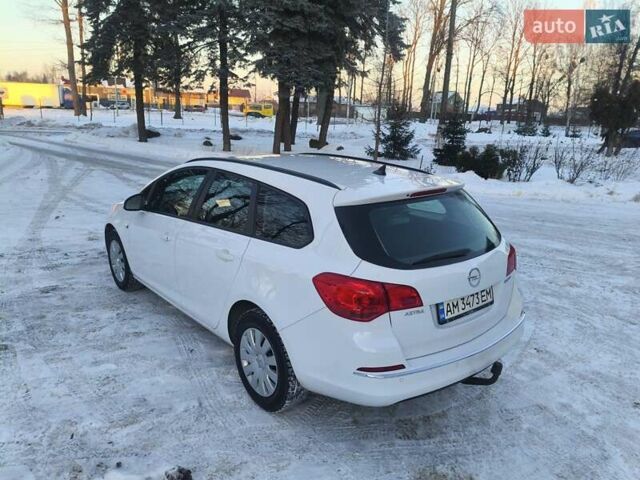 Белый Опель Астра, объемом двигателя 1.6 л и пробегом 227 тыс. км за 7700 $, фото 13 на Automoto.ua