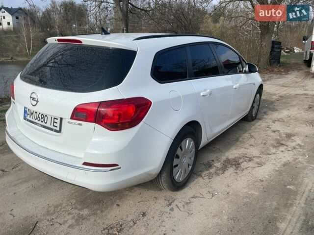 Белый Опель Астра, объемом двигателя 1.6 л и пробегом 230 тыс. км за 8100 $, фото 3 на Automoto.ua