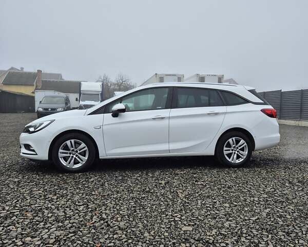 Білий Опель Астра, об'ємом двигуна 1.6 л та пробігом 182 тис. км за 12799 $, фото 1 на Automoto.ua