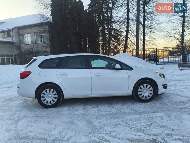 Белый Опель Астра, объемом двигателя 1.6 л и пробегом 227 тыс. км за 7700 $, фото 5 на Automoto.ua