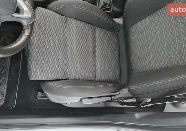 Білий Опель Астра, об'ємом двигуна 1.6 л та пробігом 179 тис. км за 13200 $, фото 19 на Automoto.ua