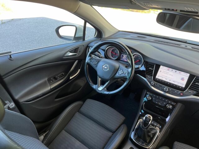 Белый Опель Астра, объемом двигателя 1.6 л и пробегом 197 тыс. км за 11250 $, фото 22 на Automoto.ua