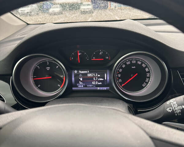 Белый Опель Астра, объемом двигателя 1.6 л и пробегом 244 тыс. км за 11990 $, фото 17 на Automoto.ua