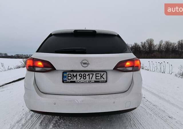 Білий Опель Астра, об'ємом двигуна 1.6 л та пробігом 179 тис. км за 13200 $, фото 6 на Automoto.ua