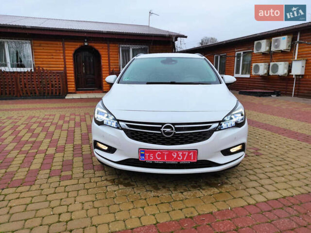 Белый Опель Астра, объемом двигателя 1.6 л и пробегом 187 тыс. км за 11500 $, фото 12 на Automoto.ua