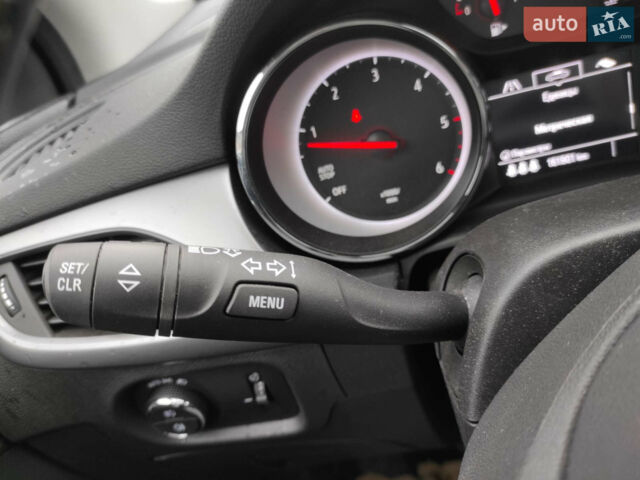 Белый Опель Астра, объемом двигателя 1.6 л и пробегом 203 тыс. км за 12200 $, фото 43 на Automoto.ua