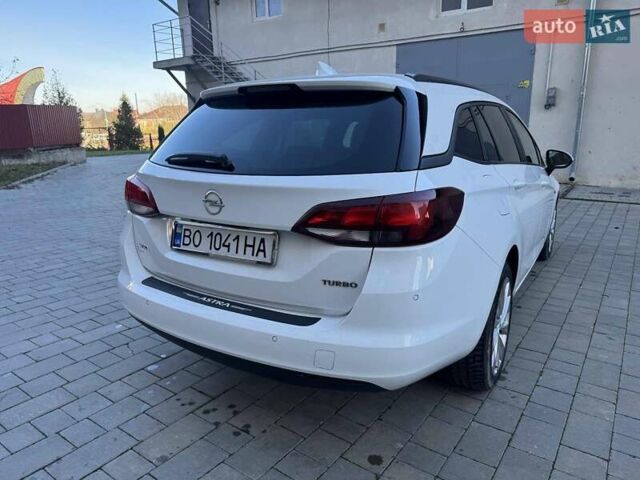 Белый Опель Астра, объемом двигателя 1.4 л и пробегом 114 тыс. км за 11300 $, фото 4 на Automoto.ua