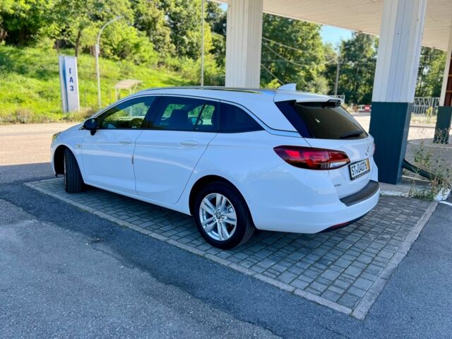 Белый Опель Астра, объемом двигателя 1.6 л и пробегом 197 тыс. км за 11250 $, фото 7 на Automoto.ua