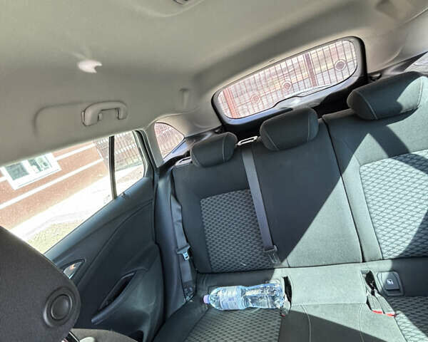 Белый Опель Астра, объемом двигателя 1.6 л и пробегом 205 тыс. км за 9900 $, фото 17 на Automoto.ua